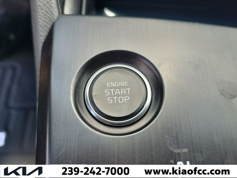 New 2026 Kia Sportage LX FWD image 30