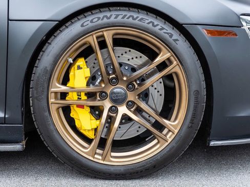 Used 2010 Audi R8 V10 image 12