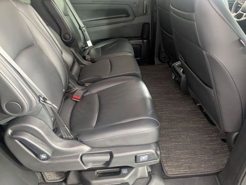 Used 2023 Honda Odyssey Touring image 31