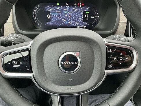 New 2026 Volvo XC90 T8 Plus w/ Protection Package Premier AWD/4WD image 22