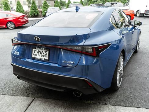 Used 2024 Lexus IS 300 AWD w/ Premium Package image 32