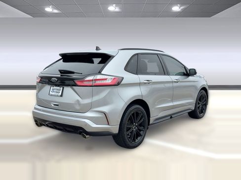 Certified 2020 Ford Edge ST-Line image 8