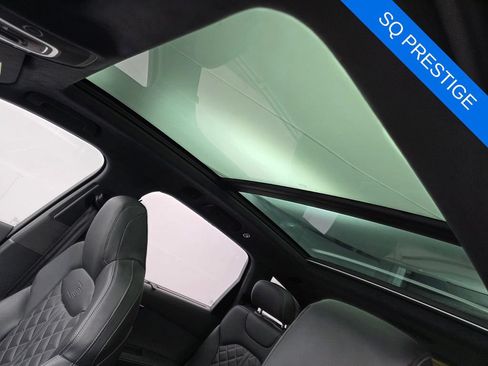 Used 2023 Audi SQ7 Prestige AWD/4WD image 12