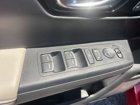 Used 2024 Honda CR-V EX-L image 13