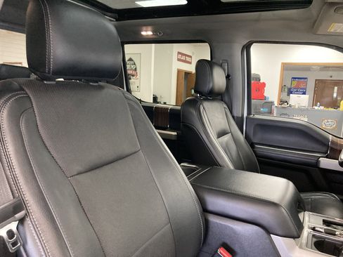 Used 2016 Ford F150 Lariat AWD/4WD image 23