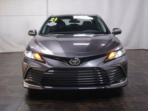 Certified 2021 Toyota Camry LE FWD image 8