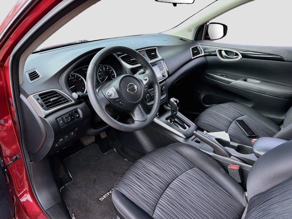 Used 2017 Nissan Sentra SV w/ Style Package FWD image 9