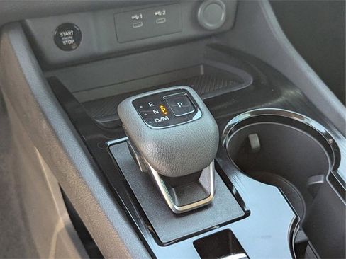 Certified 2025 Nissan Rogue S image 29