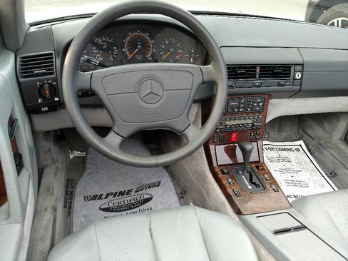 Used 1993 Mercedes-Benz 500 SL image 12
