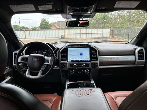 Used 2022 Ford F250 King Ranch w/ Chrome Package AWD/4WD image 12