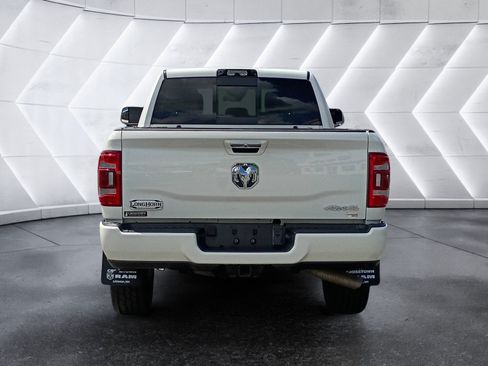 Used 2022 RAM 2500 Limited AWD/4WD image 5