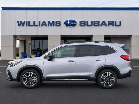 Used 2025 Subaru Ascent Touring w/ Popular Package #2 AWD/4WD image 7