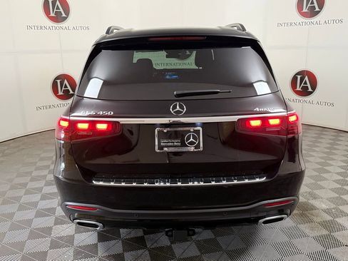 Used 2025 Mercedes-Benz GLS 450 4MATIC image 7