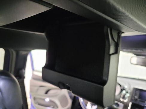 Used 2019 Dodge Grand Caravan GT image 56