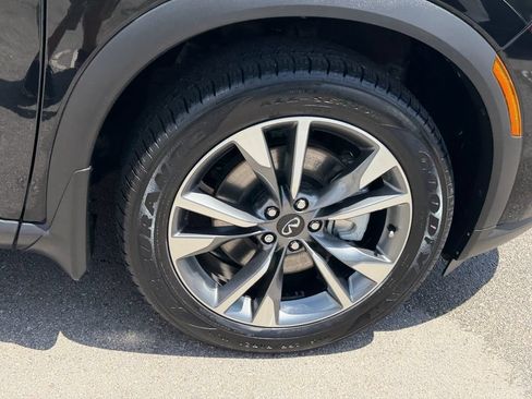 Used 2023 INFINITI QX60 Luxe w/ Performance Audio Package FWD image 19