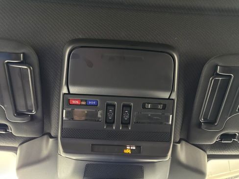 Certified 2026 Subaru Outback Limited XT AWD/4WD image 21