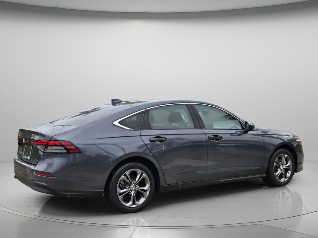 Certified 2024 Honda Accord EX image 7