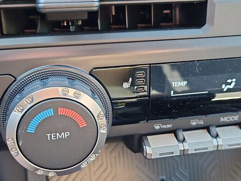 New 2026 Toyota Tacoma SR5 AWD/4WD image 10