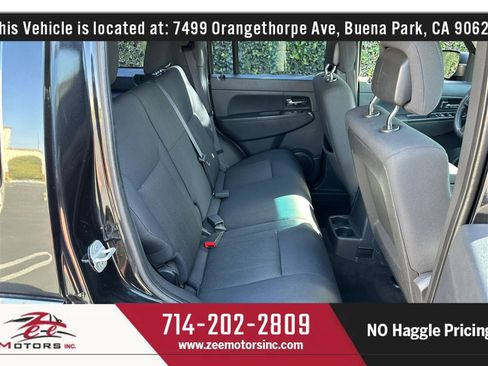 Used 2012 Jeep Liberty Sport image 22