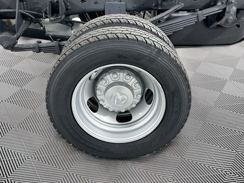 New 2026 RAM 5500 Tradesman w/ Chrome Appearance Group AWD/4WD image 10