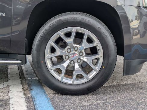 Used 2018 GMC Yukon SLE w/ SLE Value Package AWD/4WD image 11