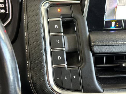 Used 2021 GMC Yukon SLT image 22