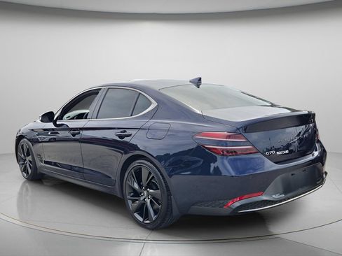 Used 2023 Genesis G70 2.0T w/ Sport Prestige Package RWD image 7