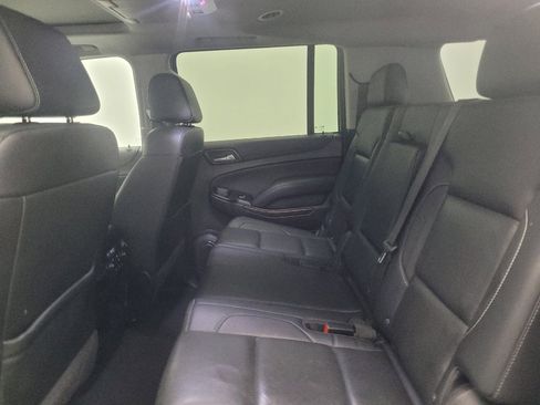 Used 2019 GMC Yukon XL SLT w/ Open Road Package AWD/4WD image 18