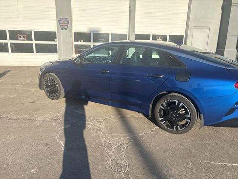 Used 2023 Kia K5 GT-Line image 10