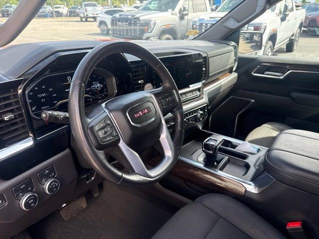 Used 2023 GMC Sierra 1500 Elevation AWD/4WD image 14