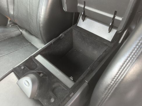 Used 2013 INFINITI G37 Sport w/ Premium Pkg image 28