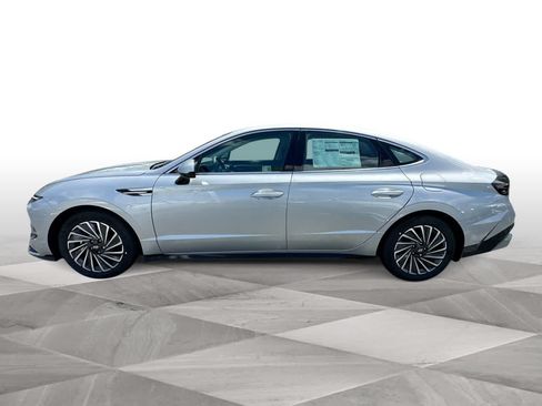 New 2025 Hyundai Sonata SEL FWD image 5