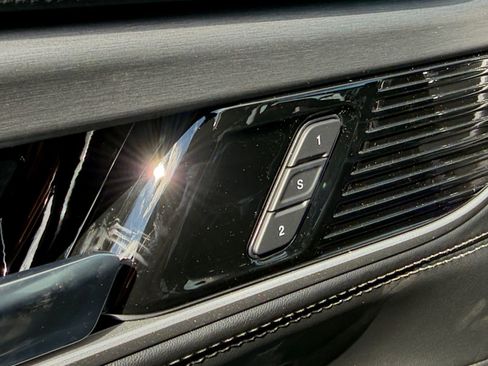 New 2026 Jeep Grand Wagoneer L Limited AWD/4WD image 22