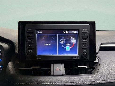 Used 2021 Toyota RAV4 XLE w/ Convenience Package image 15