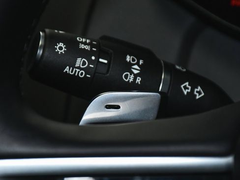 Used 2024 Land Rover Range Rover Autobiography image 42