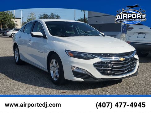 Used 2024 Chevrolet Malibu LT image 1