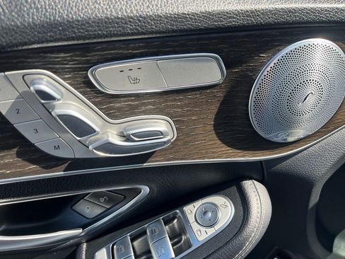 Certified 2020 Mercedes-Benz C 300 4MATIC Sedan image 19