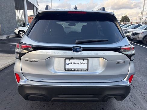 New 2025 Subaru Forester Premium image 9