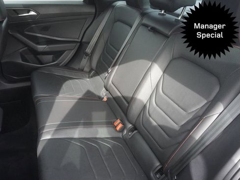 Used 2021 Volkswagen Jetta GLI Autobahn image 30