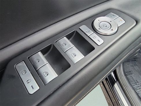 Used 2023 Genesis GV80 3.5T w/ Prestige Package image 14