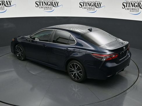 Used 2021 Toyota Camry SE FWD image 22