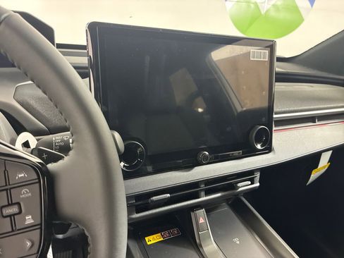 New 2026 Subaru Solterra Premium image 23