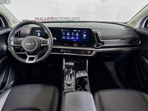 Used 2024 Kia Sportage EX image 29
