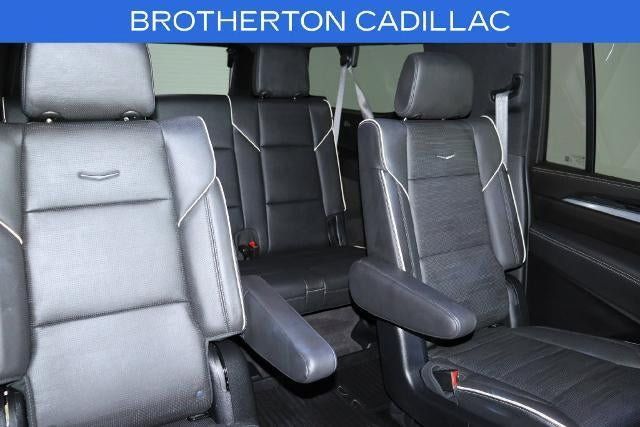 Certified 2025 Cadillac Escalade ESV Sport w/ LPO, ONYX Package AWD/4WD image 25