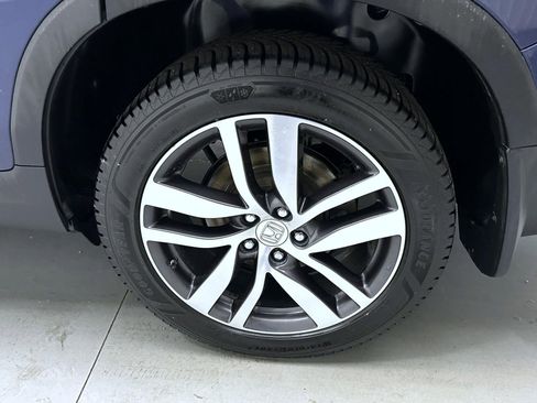 Used 2018 Honda Pilot Elite image 23