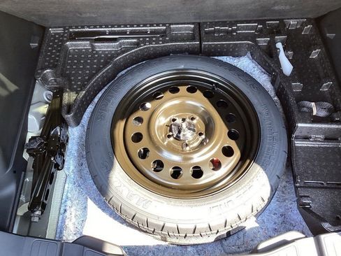 New 2025 Ford Escape ST-Line w/ Equipment Group 301A image 12