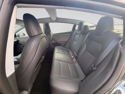 Used 2025 Tesla Model 3 Long Range RWD image 28
