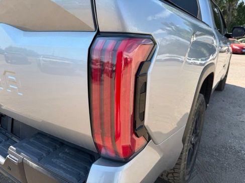 Used 2024 Toyota Tundra Limited AWD/4WD image 13