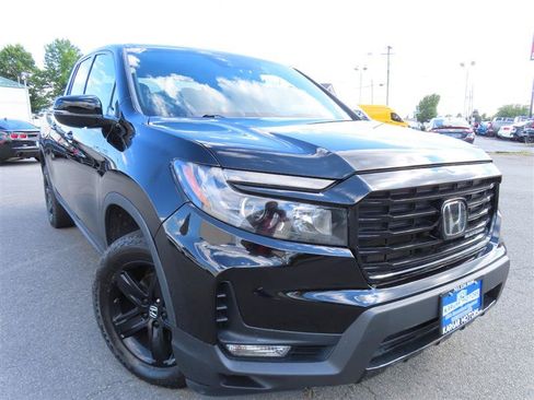 Used 2022 Honda Ridgeline Black Edition image 2