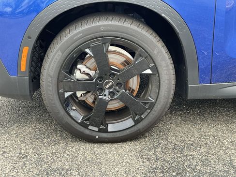 Certified 2025 MINI Cooper Countryman S image 9